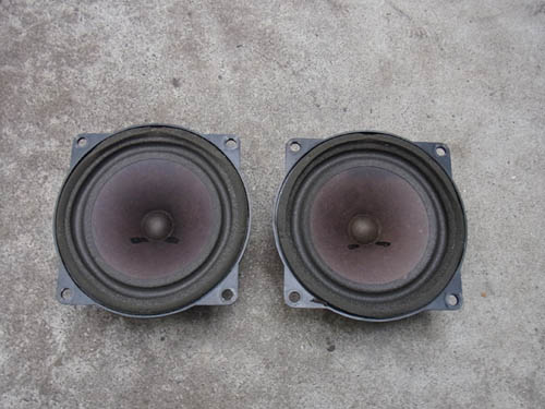 Volkswagen Golf Mk2 - speakers