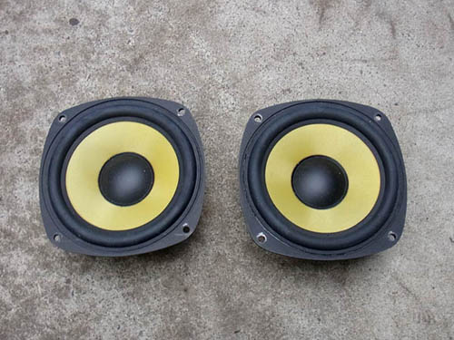 AVI speakers - Volkswagen Mk2 Golf