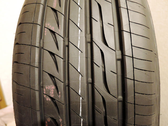 BRIDGESTONE TIRES REGNO GR-XI