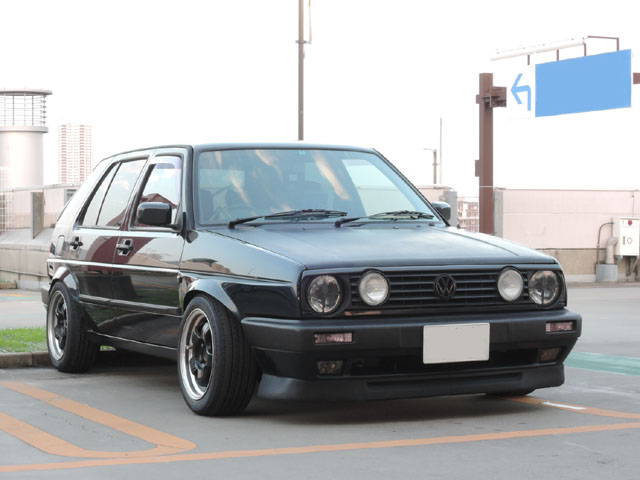 Volkswagen GOLF2