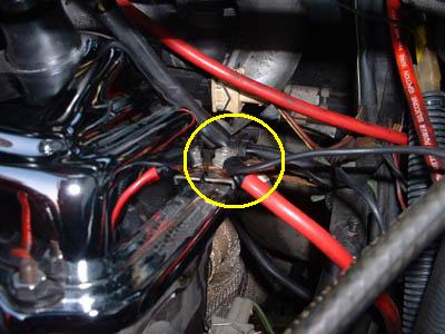  O2 sensor of my 1991 Volkswagen Golf Mk2 has 3 wires 2 wires are white