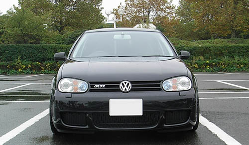 This is Shinashina's Golf Mk4 R32 shinashina's 